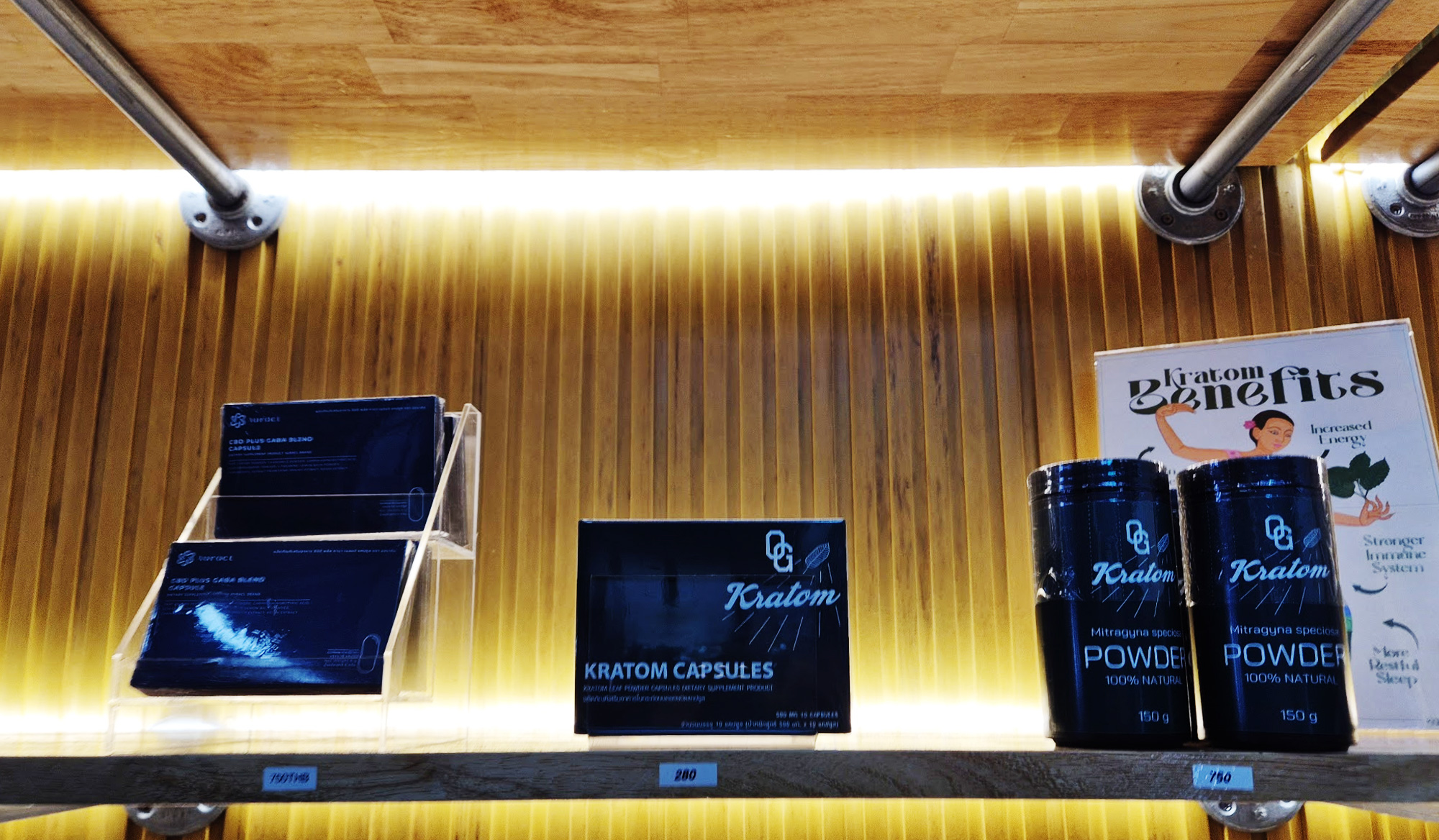 Kratom powder and capsules at Siam Green Cannabis Co Phrom Phong Bangkok