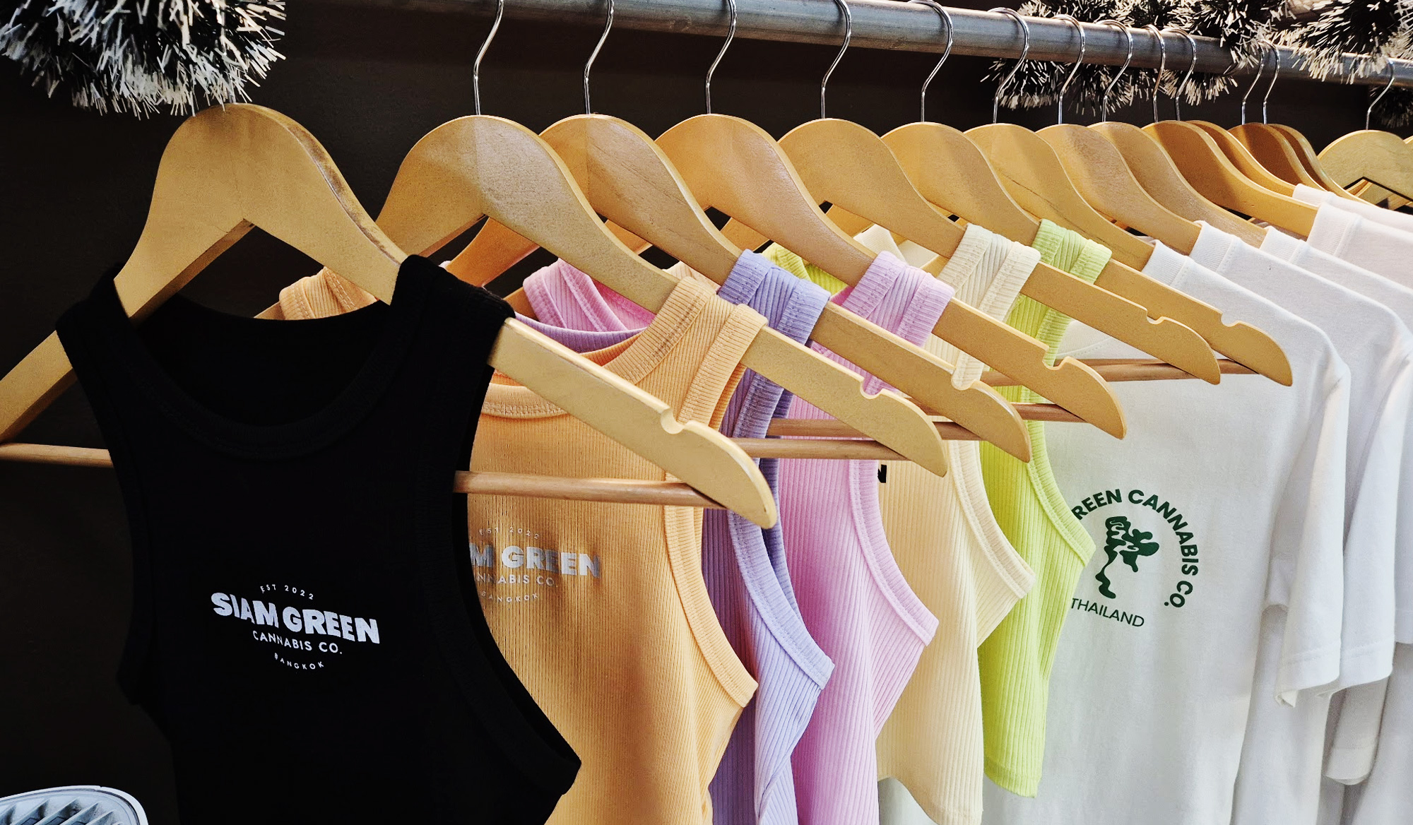 Earthling Focus and Flow functional mushroom gummies at Siam Green Phrom Phong