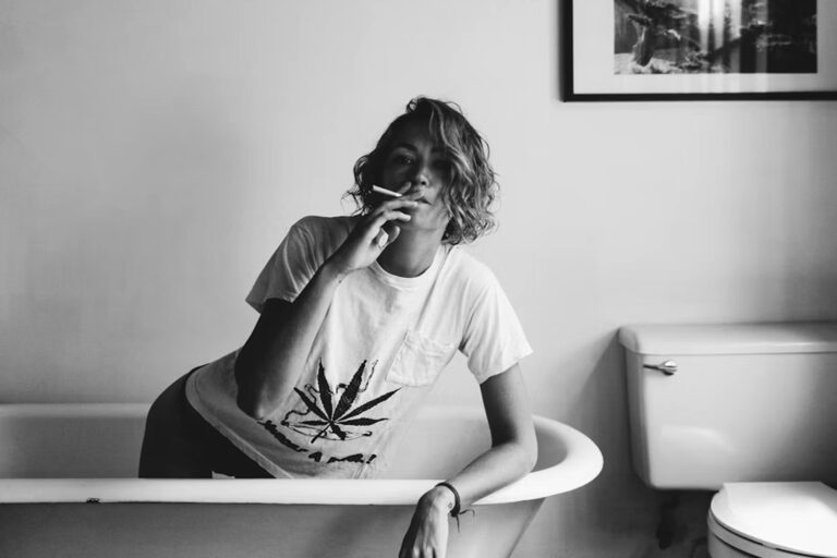 Why Some People Feel More Creative After Cannabis: How Thinking Changes, Not Just How Much You Think