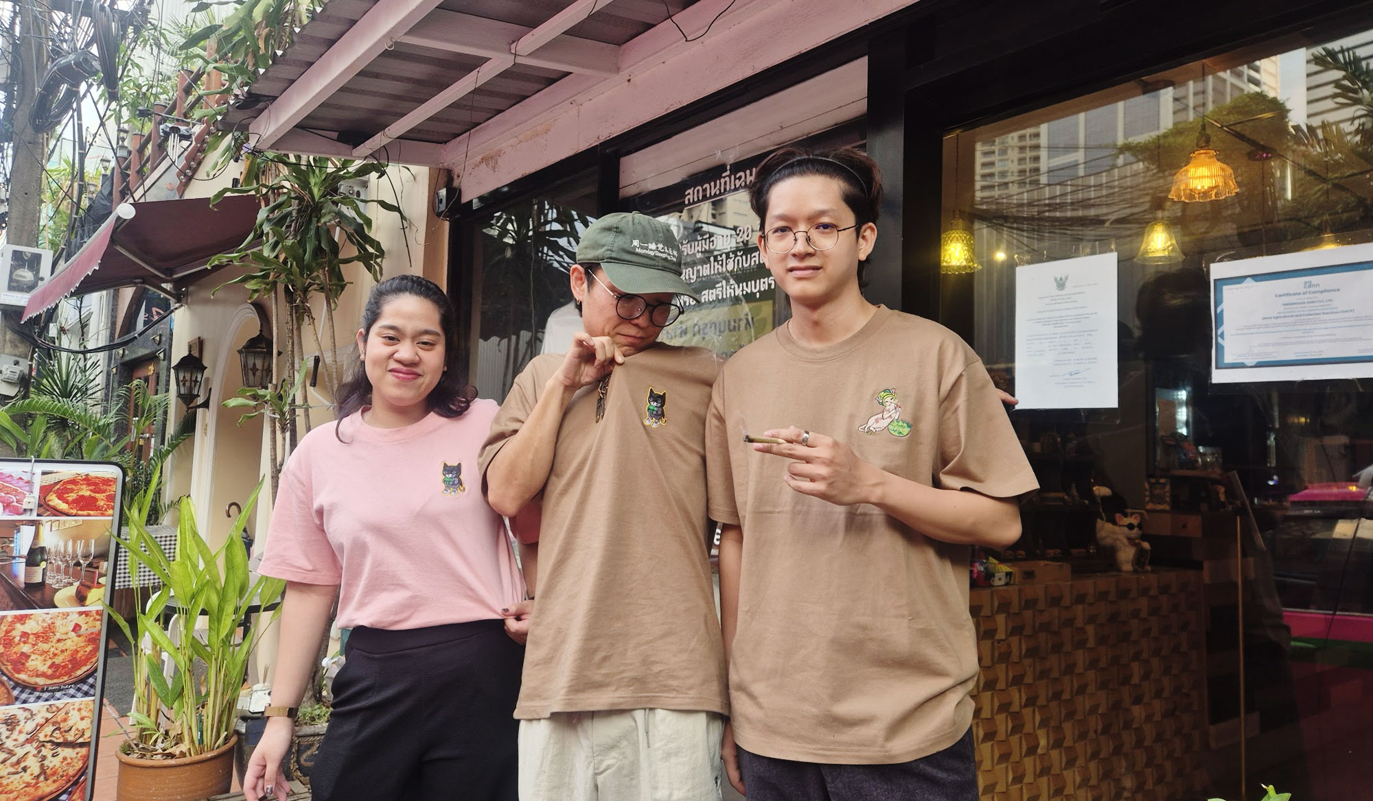 GANJA MEN 驚奇甘蔗店オリジナルTシャツ