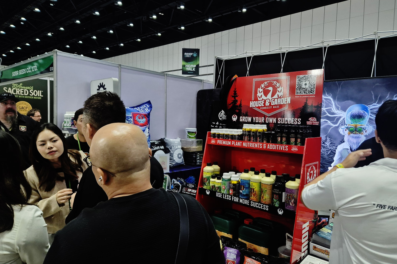 大麻栽培に使う肥料を販売するメーカー