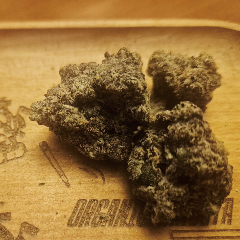 OreoZの特徴｜大麻愛好家に支持される甘い香りと強いボディハイ
