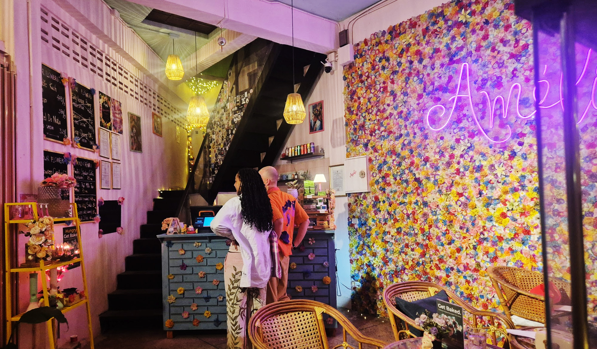 大麻薬局Amélieの店内写真