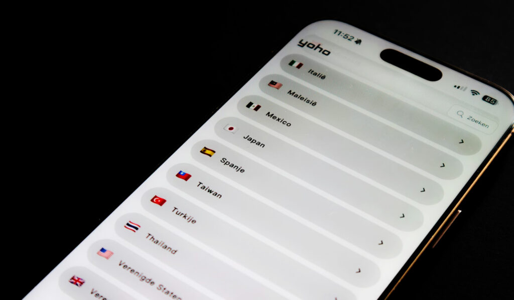 タイ旅行の通信は「まずeSIM」一択｜ポケットWiFiとの違いとTRAVeSIMの選び方