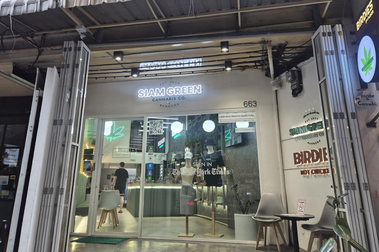 Siam Green Cannabis Co Phrom Phong flagship Bangkok