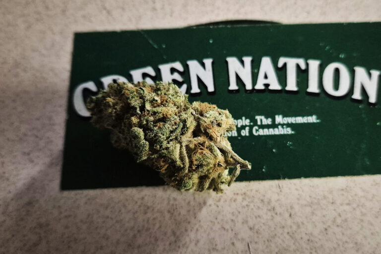 Boofscottiの特徴｜甘く濃厚なクッキー香が身体をゆっくり沈める“ヘビー系デザートハイ”