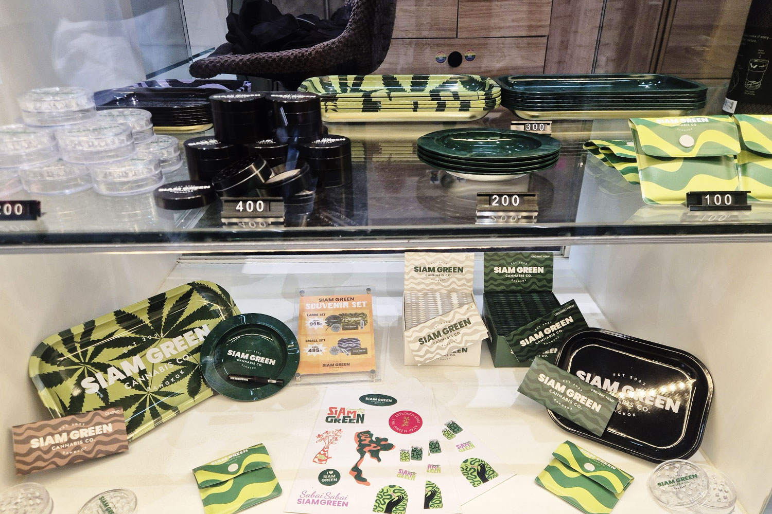 Siam Green Cannabis Co accessories rolling tray Bangkok